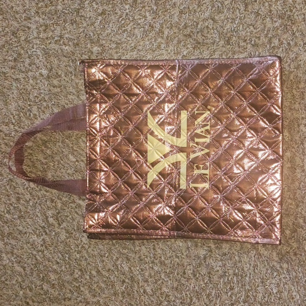 Le Vian Quilted Shopping Tote